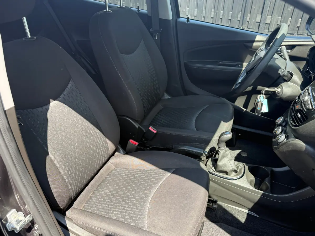 1.0 75PK Online Edition | PARKEERSENSOREN ACHTER| AIRCO| CRUISE CONTROL| DAB| NAVI| DAKRAILS| HOGE INSTAP