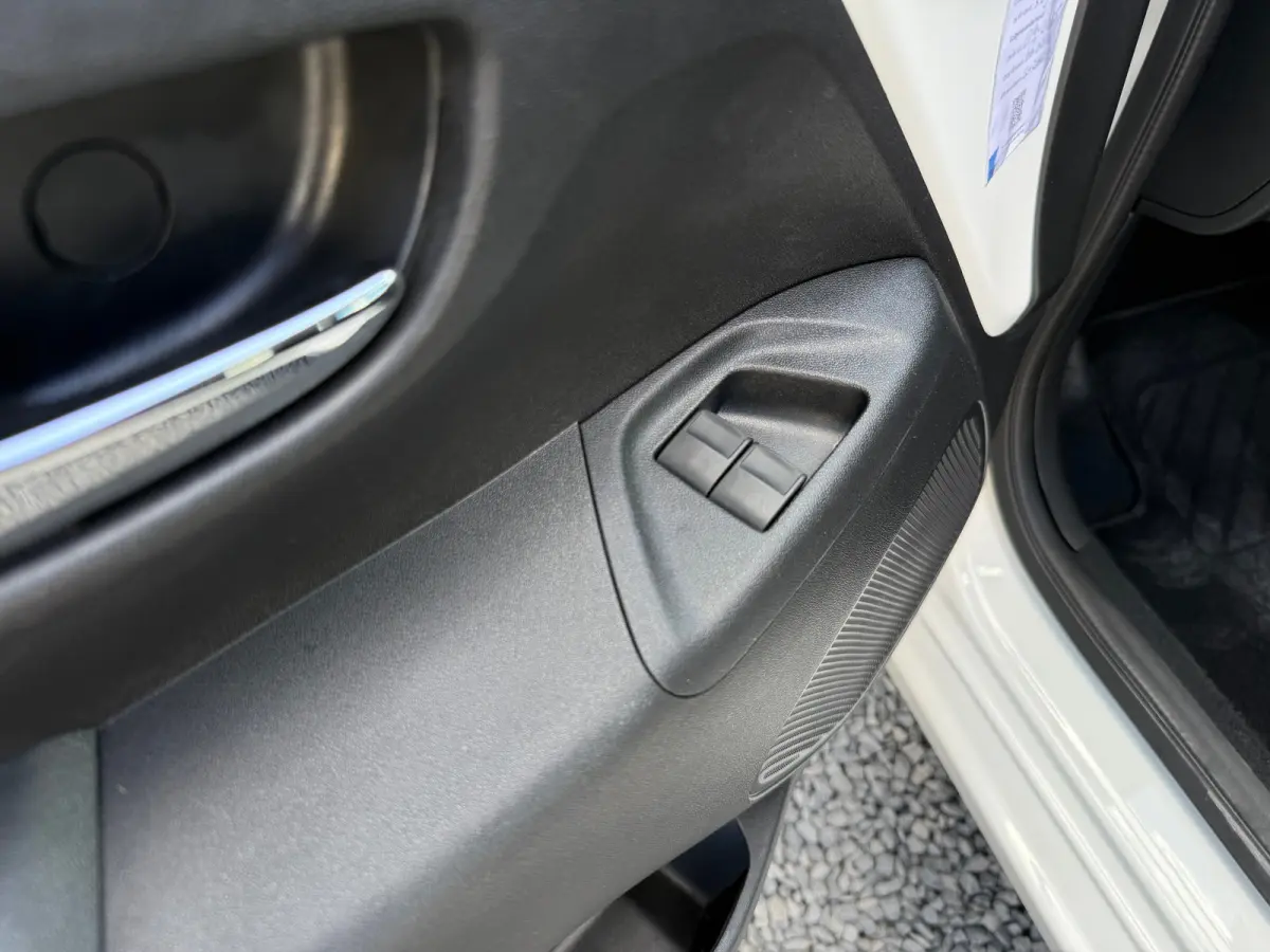 1.0 e-VTI Allure AUTOMAAT | APPLE CARPLAY/ANDROID AUTO| AIRCO| MISTLAMPEN VOOR| START/STOP SYSTEEM
