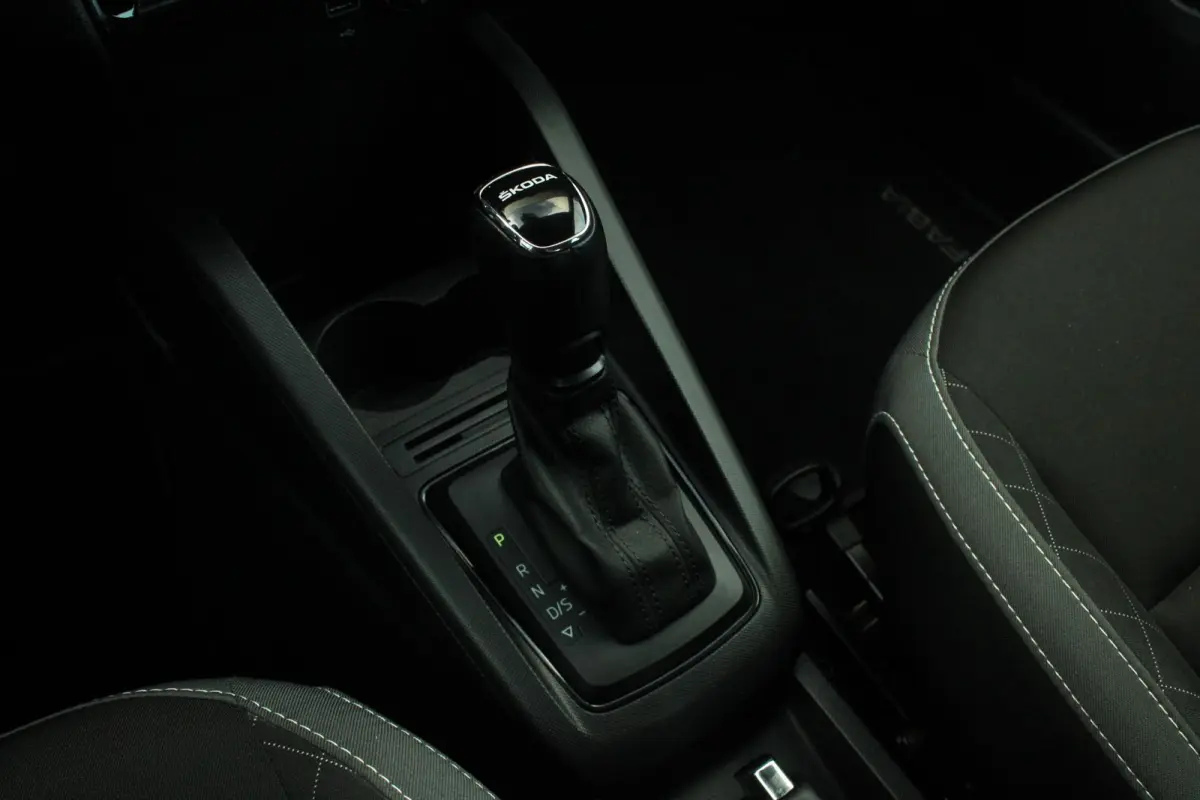 1.0 95pk TSI DSG Ambition | Cruise Control | Climate Control | DAB+ | Apple CarPlay / Android Auto