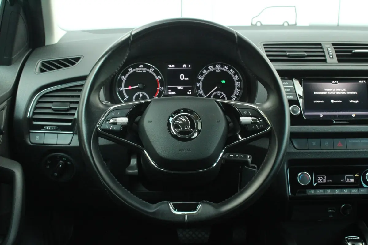1.0 95pk TSI DSG Ambition | Cruise Control | Climate Control | DAB+ | Apple CarPlay / Android Auto