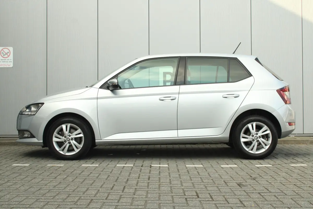 1.0 95pk TSI DSG Ambition | Cruise Control | Climate Control | DAB+ | Apple CarPlay / Android Auto