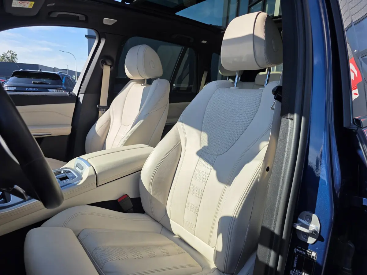 XDrive45e M Sport High Executive | LUCHTVERING | BOWERS | TREKHAAK | PANO | LASER | SOFTCLOSE