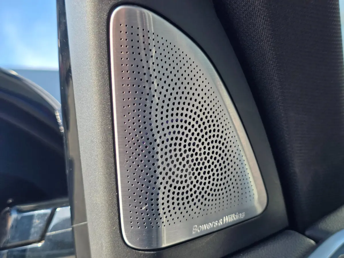 XDrive45e M Sport High Executive | LUCHTVERING | BOWERS | TREKHAAK | PANO | LASER | SOFTCLOSE