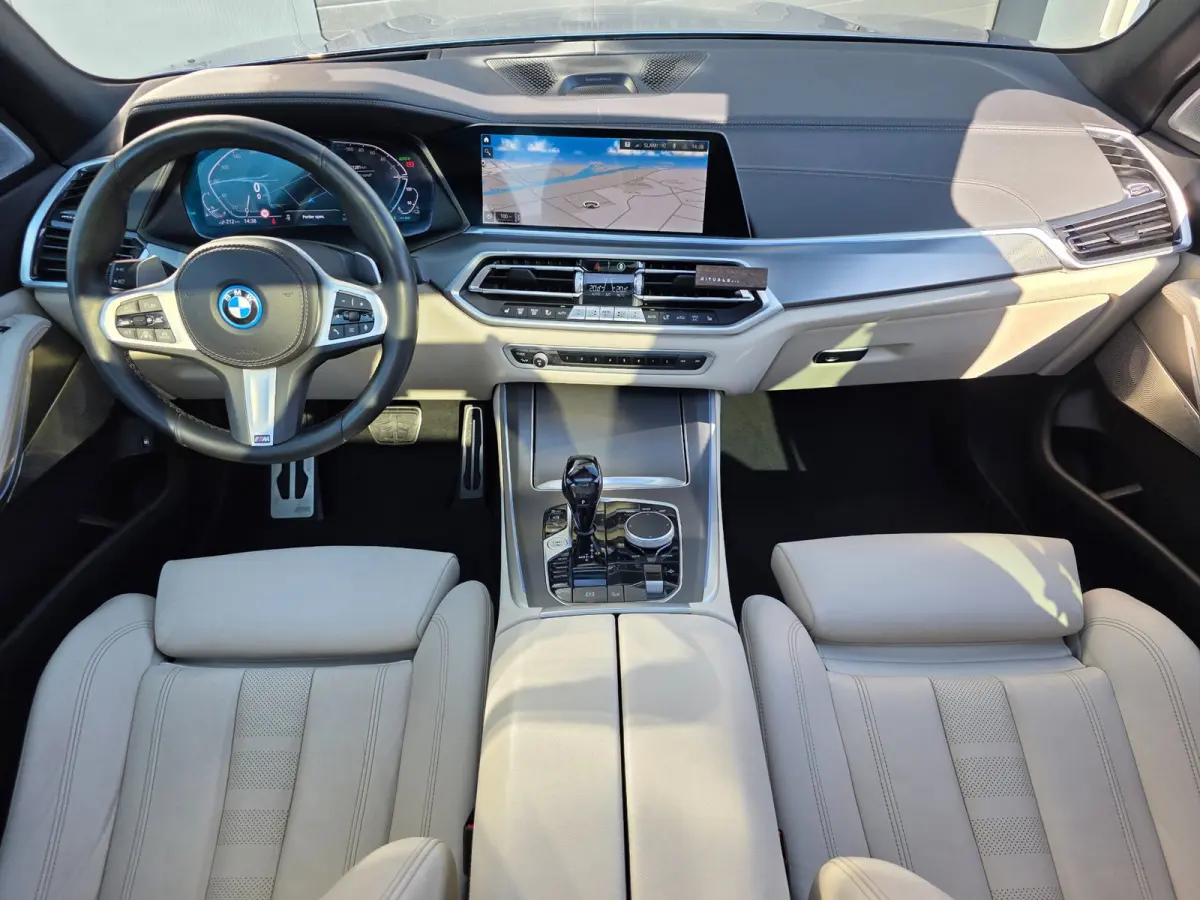 XDrive45e M Sport High Executive | LUCHTVERING | BOWERS | TREKHAAK | PANO | LASER | SOFTCLOSE