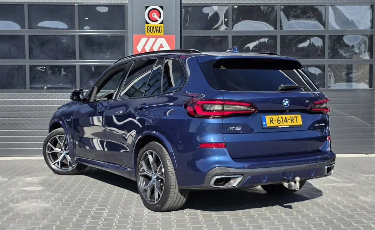 XDrive45e M Sport High Executive | LUCHTVERING | BOWERS | TREKHAAK | PANO | LASER | SOFTCLOSE