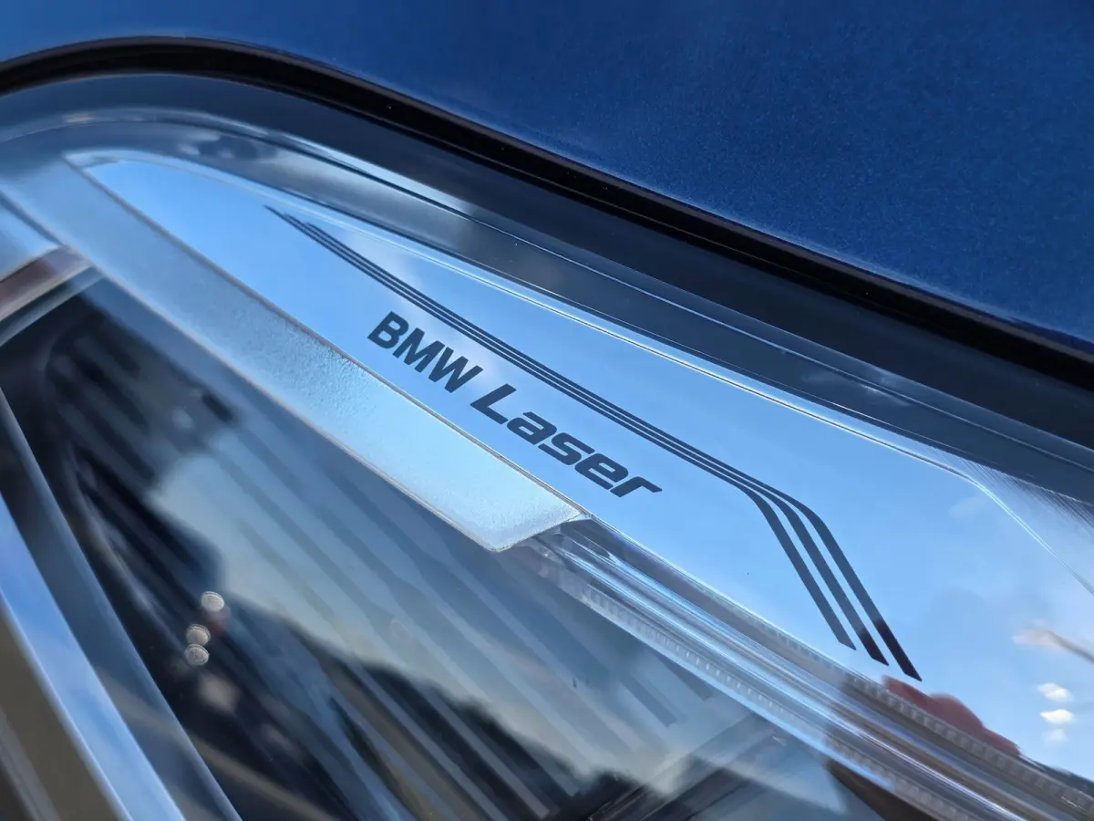 XDrive45e M Sport High Executive | LUCHTVERING | BOWERS | TREKHAAK | PANO | LASER | SOFTCLOSE