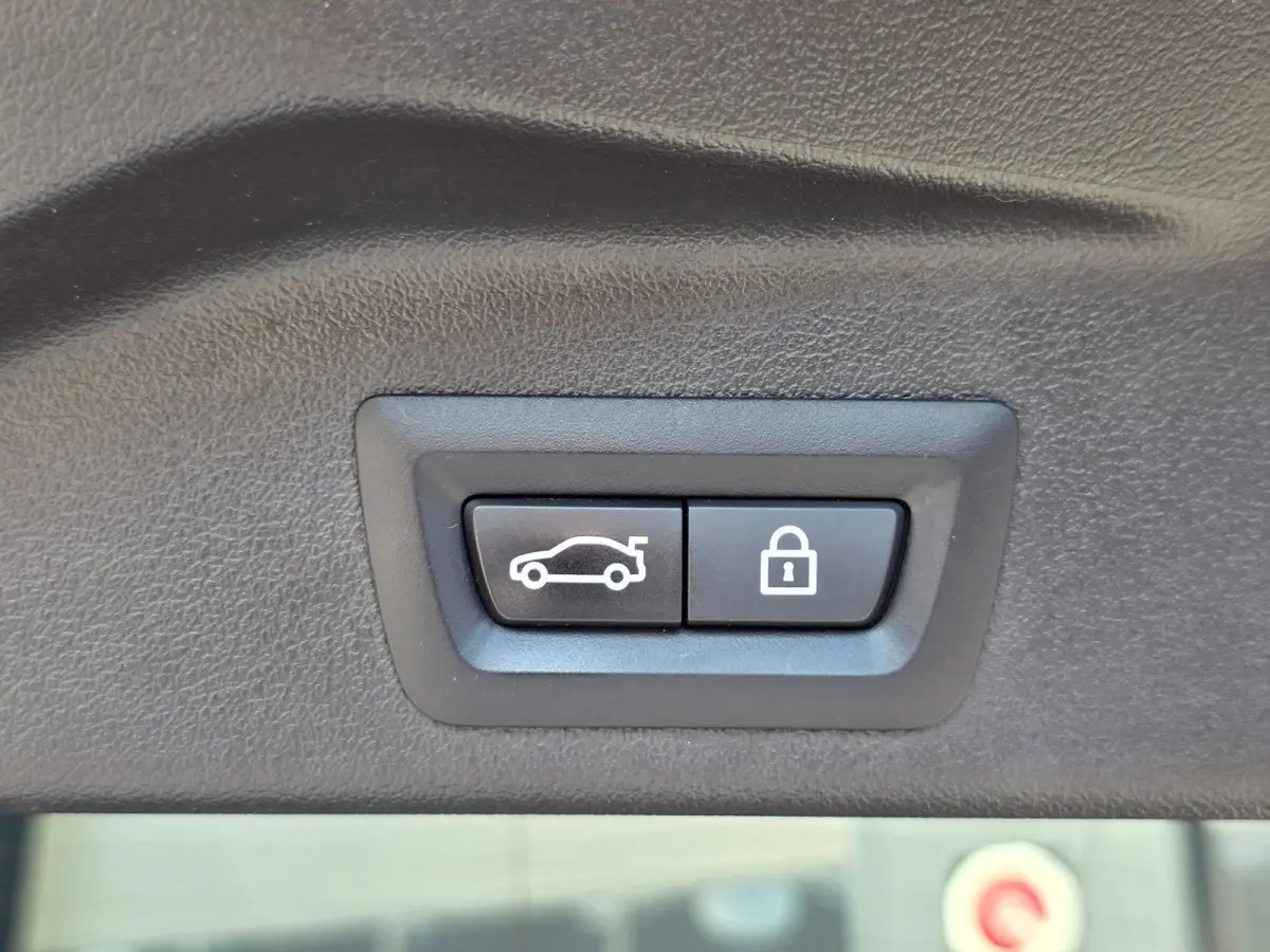 XDrive45e M Sport High Executive | LUCHTVERING | BOWERS | TREKHAAK | PANO | LASER | SOFTCLOSE
