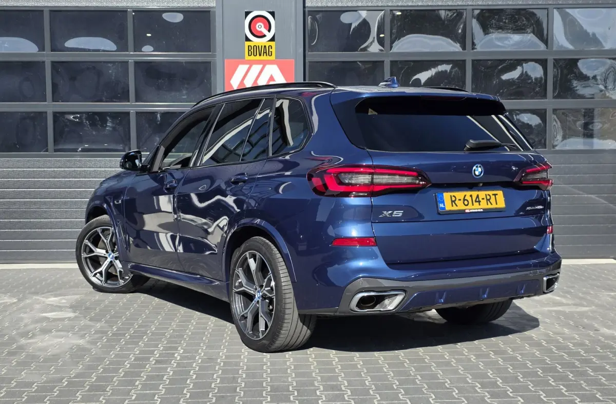 XDrive45e M Sport High Executive | LUCHTVERING | BOWERS | TREKHAAK | PANO | LASER | SOFTCLOSE