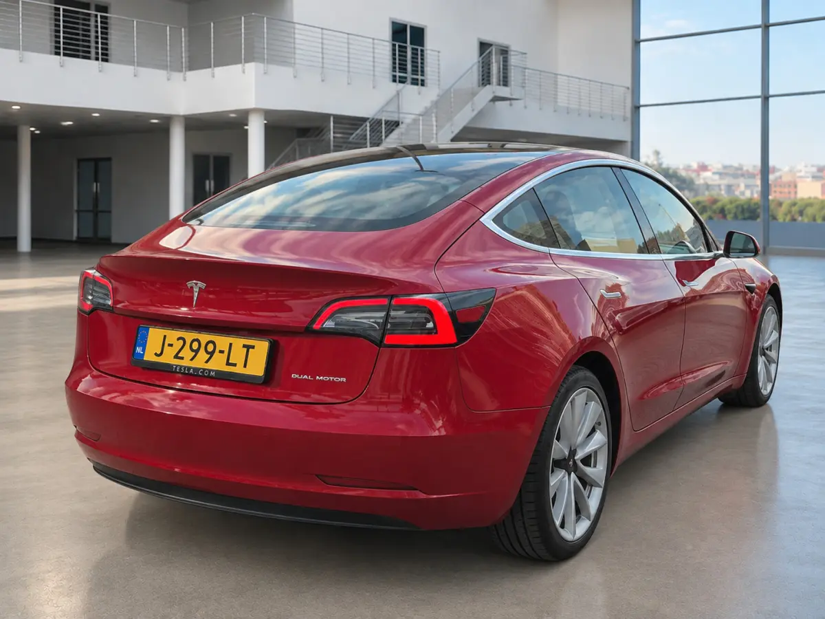 Long Range AWD 75 kWh