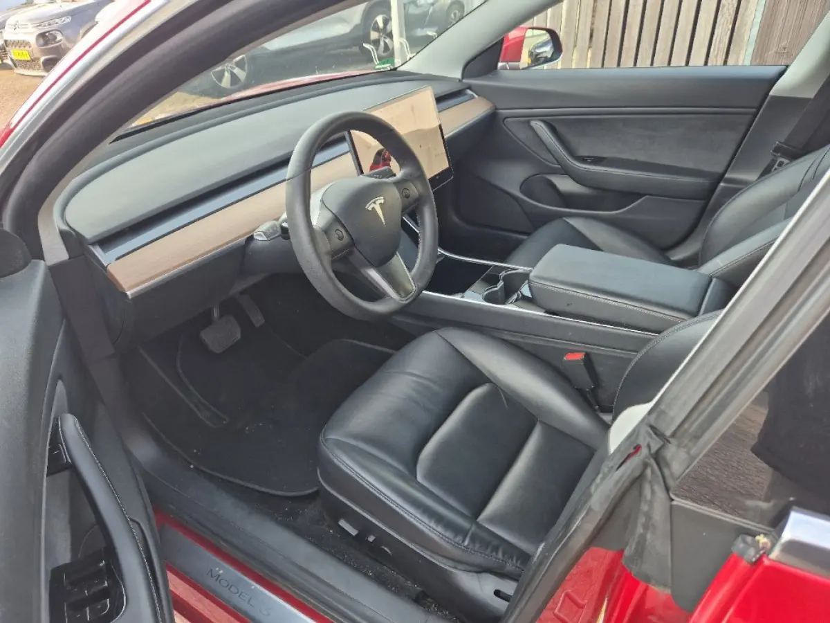 Long Range AWD 75 kWh