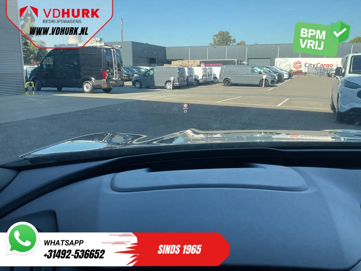 1.5 TSI e-Hybrid 272 pk VZ Limited Pano/ Elek.Trekhaak/ Sennheiser/ 360 Camera/ Matrix/ Snellader/ Elek.klep/ Head-up/ Memory/ Standkachel/ Stoelverw./ Carplay/ Adapt.Cruise/ PDC/ 20'' LMV