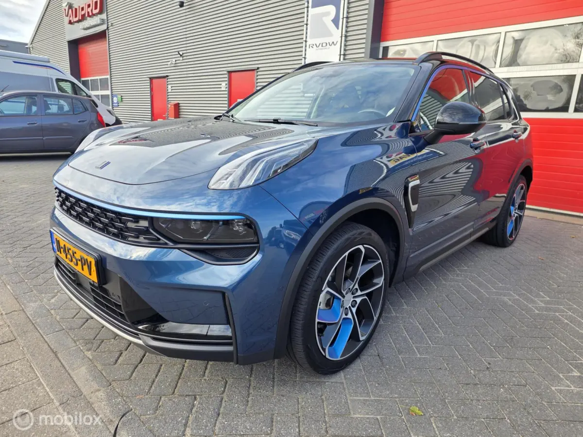 - 1.5 261PK Plug-in Hybrid, Pano, Camera , Apple Carplay✅NL AUTO