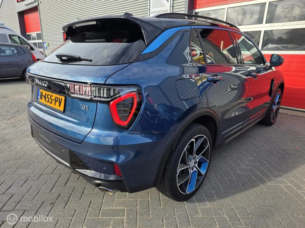 - 1.5 261PK Plug-in Hybrid, Pano, Camera , Apple Carplay✅NL AUTO