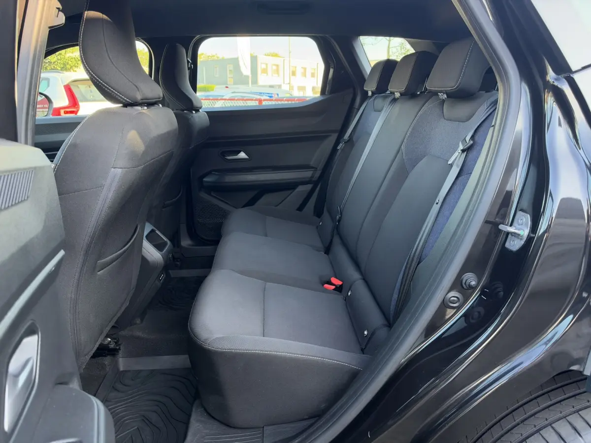 1.6 Hybrid 140 Expression | Apple Carplay | Camera