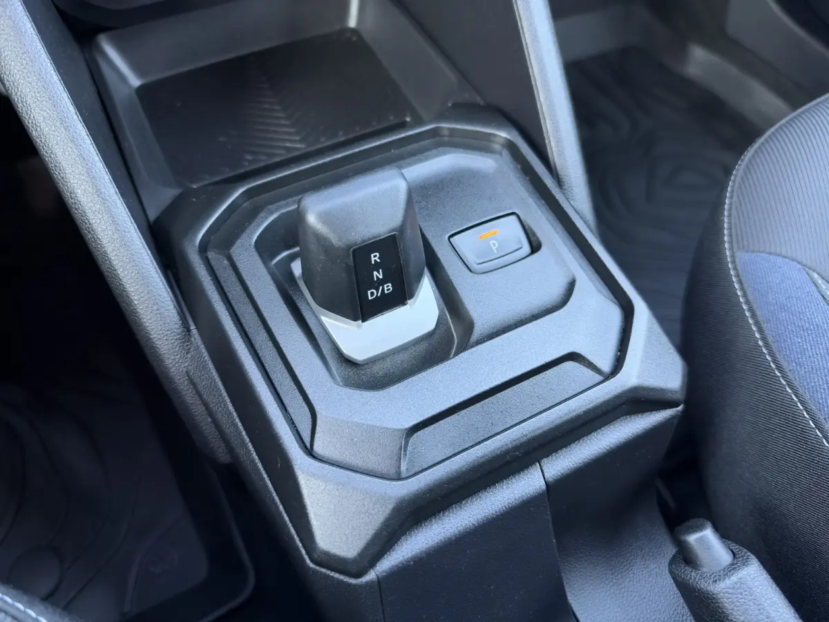 1.6 Hybrid 140 Expression | Apple Carplay | Camera