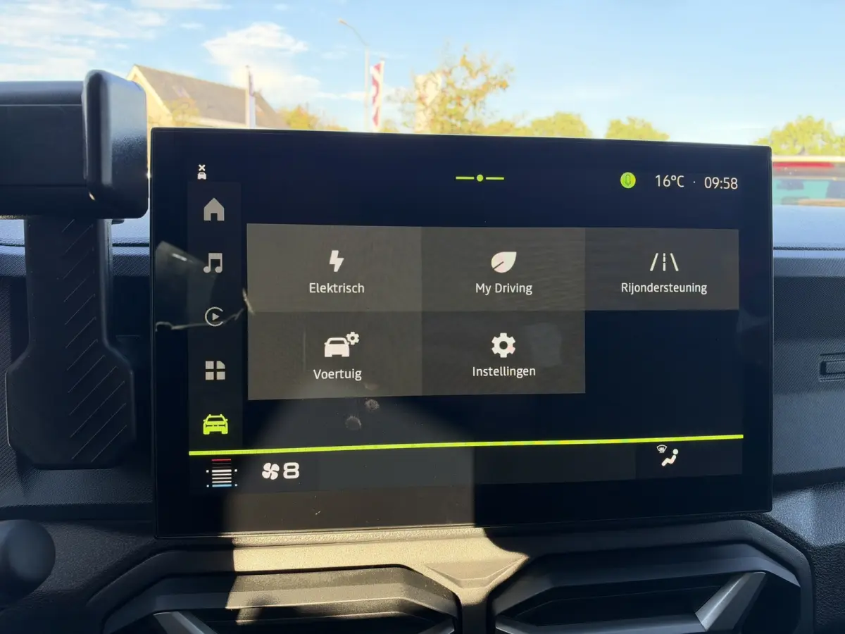 1.6 Hybrid 140 Expression | Apple Carplay | Camera