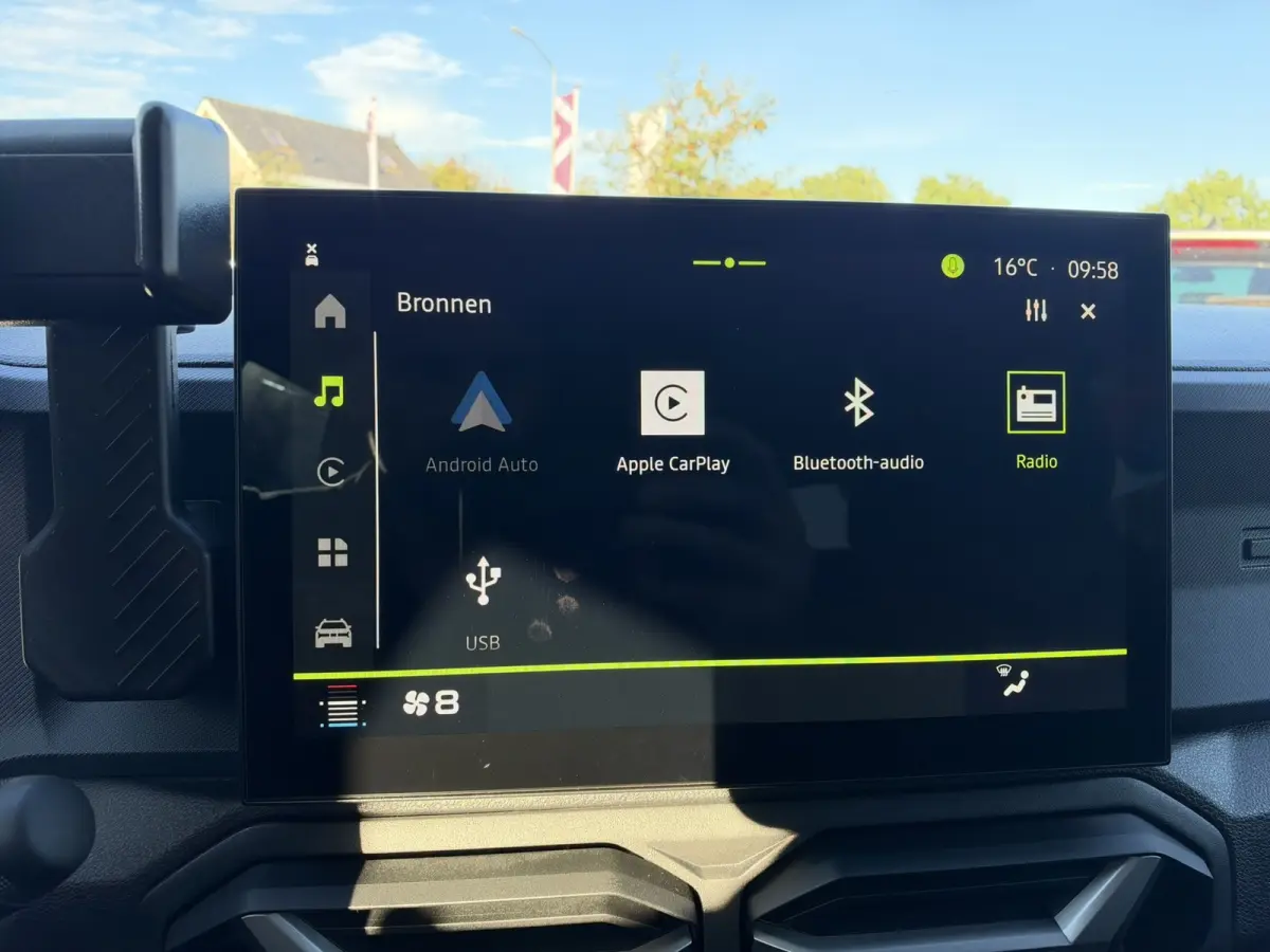 1.6 Hybrid 140 Expression | Apple Carplay | Camera