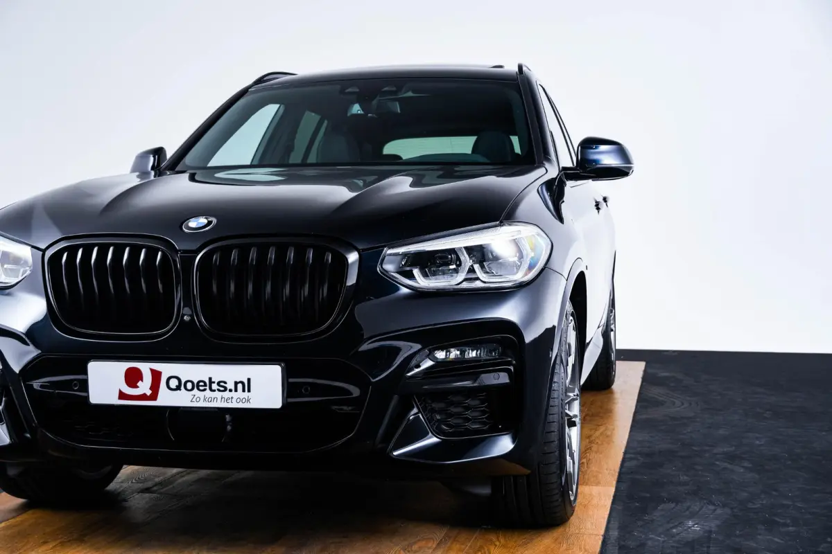 M40i xDrive High Executive Trekhaak - Panoramadak - Harman Kardon - Head-Up Display - Adaptive LED - Driving Assistant Plus - Parking Assistant Plus