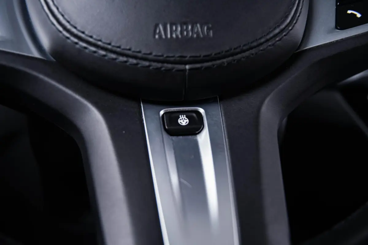 M40i xDrive High Executive Trekhaak - Panoramadak - Harman Kardon - Head-Up Display - Adaptive LED - Driving Assistant Plus - Parking Assistant Plus