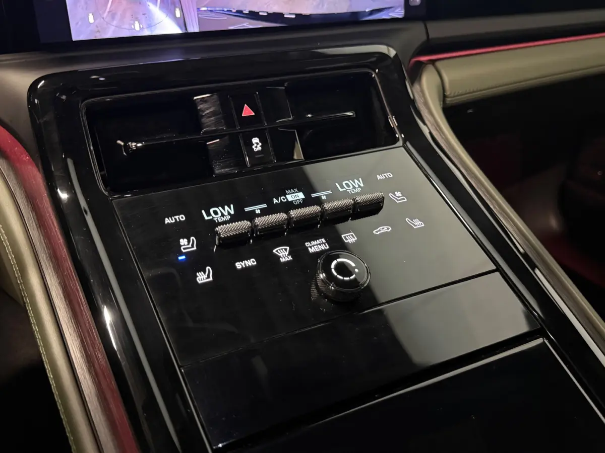 2.9 4 E-Hybrid | SPORT CHRONO | PANO | HUD | 360 CAMERA