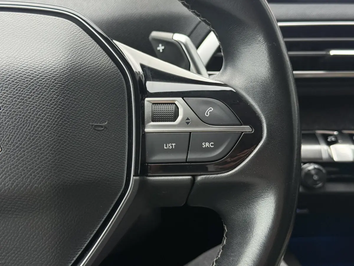 1.2 PureTech Allure 7-Zits|2e Eigenaar|Navi|Camera|D-riem vv in 2024|Cliam|Cruise|i-Cockpit|Carplay|N.A.P|APK tot 08-2027