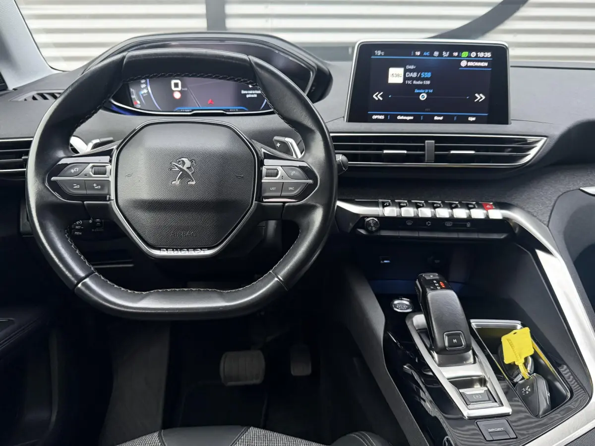 1.2 PureTech Allure 7-Zits|2e Eigenaar|Navi|Camera|D-riem vv in 2024|Cliam|Cruise|i-Cockpit|Carplay|N.A.P|APK tot 08-2027