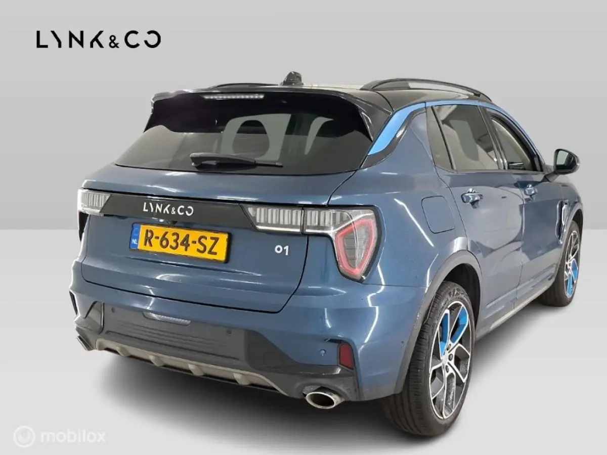 - 1.5 261PK Plug-in Hybrid, Pano, Camera , Apple Carplay✅NL AUTO