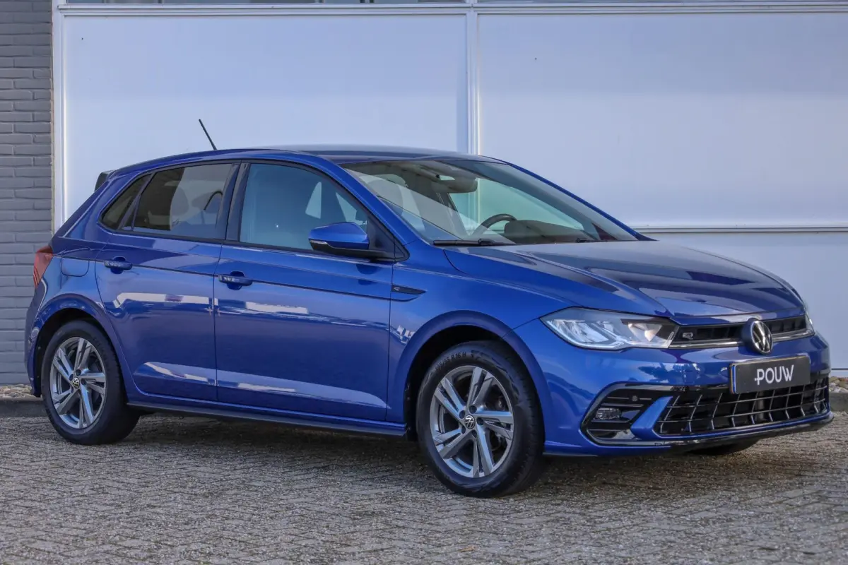 1.0 TSI 95pk R-Line | Parkeersensoren | ACC | Apple Carplay/Android Auto