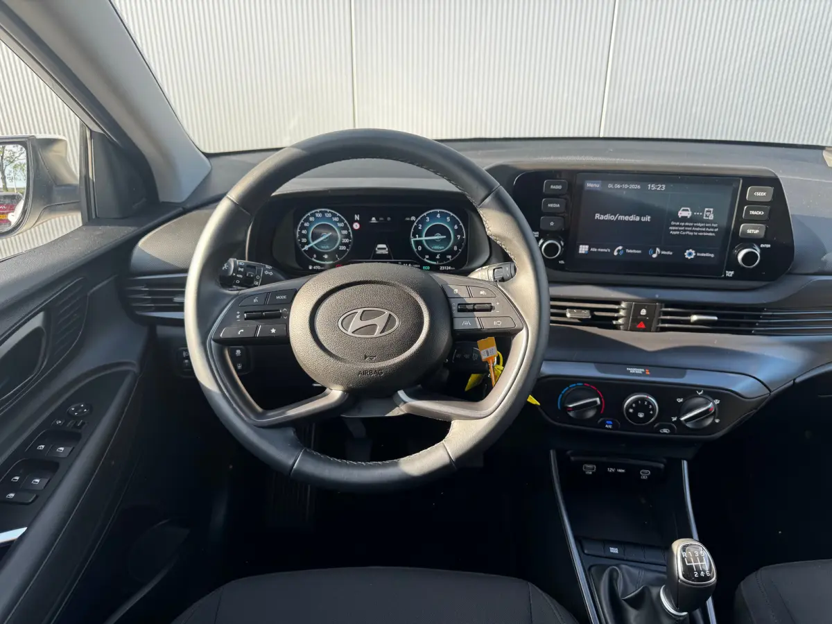 1.0 T-GDI 100pk Comfort / Navigatie d.m.v. Apple Carplay & Android Auto / Airco / Achteruitrijcamera / Airco | Camera | Carplay | Bestuurdersstoel in hoogte verstelbaar | Cruise control | Do