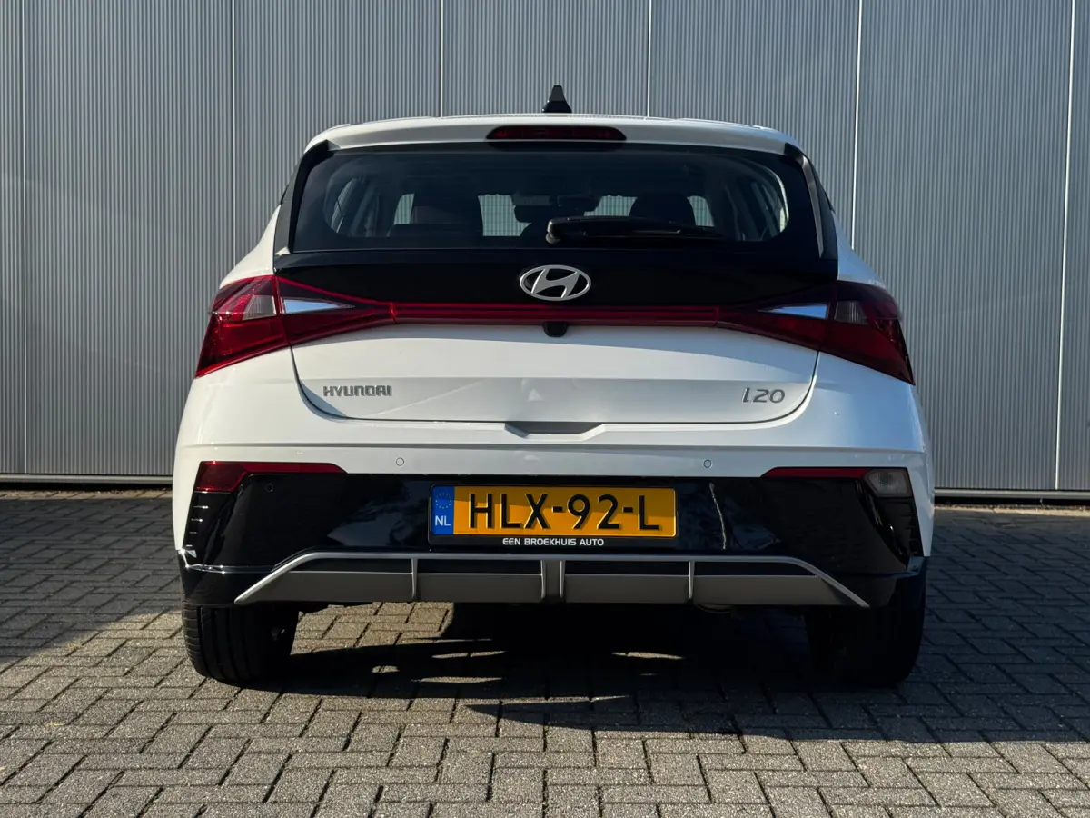 1.0 T-GDI 100pk Comfort / Navigatie d.m.v. Apple Carplay & Android Auto / Airco / Achteruitrijcamera / Airco | Camera | Carplay | Bestuurdersstoel in hoogte verstelbaar | Cruise control | Do