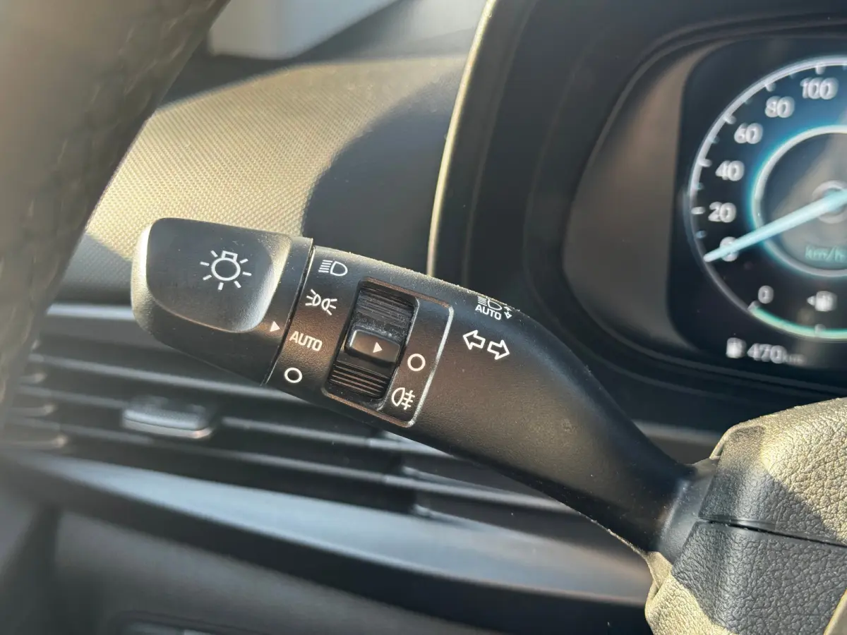 1.0 T-GDI 100pk Comfort / Navigatie d.m.v. Apple Carplay & Android Auto / Airco / Achteruitrijcamera / Airco | Camera | Carplay | Bestuurdersstoel in hoogte verstelbaar | Cruise control | Do