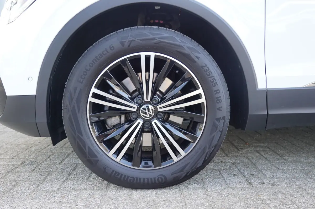 1.4 TSI 245pk eHybrid Elegance | SOH 98% | Panoramadak | Elektrische Achterklep | Achteruitrijcamera |