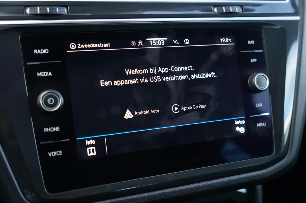1.4 TSI 245pk eHybrid Elegance | SOH 98% | Panoramadak | Elektrische Achterklep | Achteruitrijcamera |