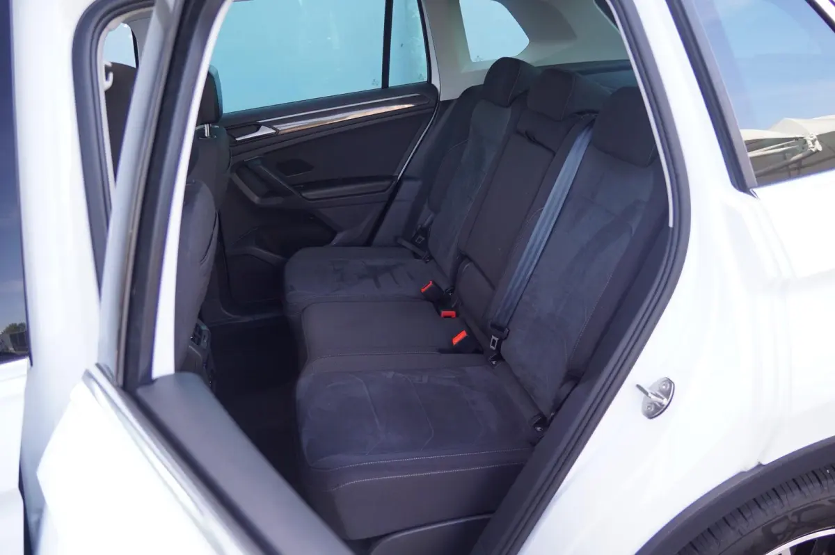 1.4 TSI 245pk eHybrid Elegance | SOH 98% | Panoramadak | Elektrische Achterklep | Achteruitrijcamera |