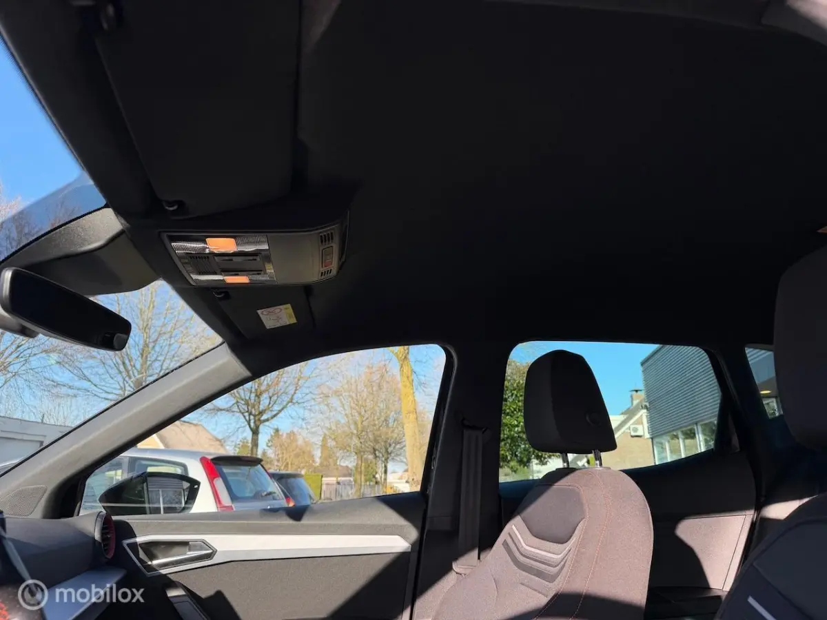 1.0 TSI FR Business Connect
