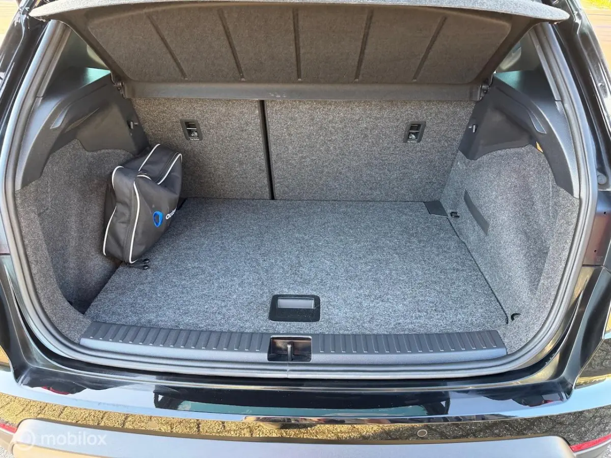 1.0 TSI FR Business Connect