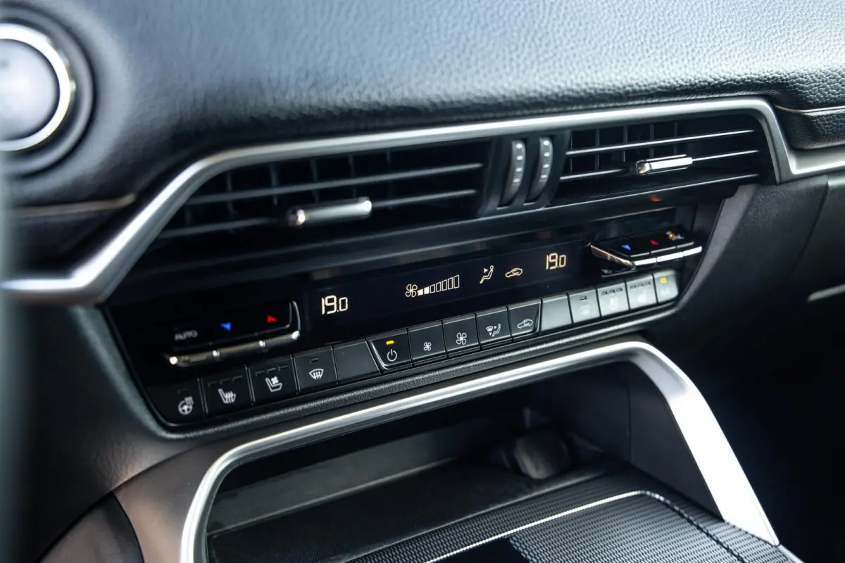 2.5 e-SkyActiv PHEV Homura Plus PANORAMA / 360 CAMERA / STOELVERWARMING + KOELING / CARPLAY / ADAPTIVE CRUISE