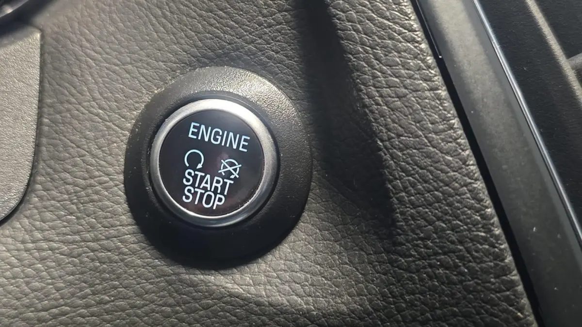 1.0 Titanium | 2E EIGENAAR |3/6 OF 12MND GARANTIE | AIRCO | CRUISE | NAVI | LMV |