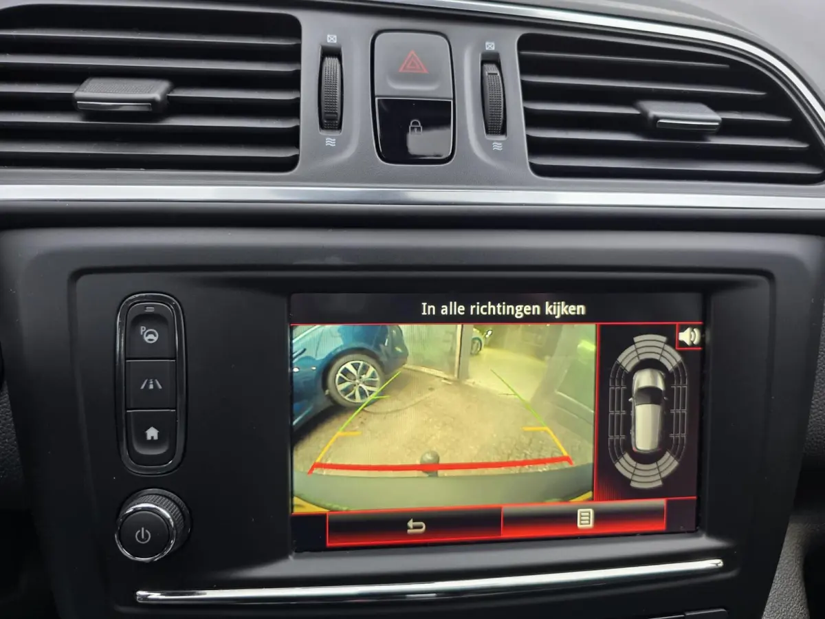 Kadjar TCe Intens | | 2E EIGENAAR | 3/6 OF 12MND GARANTIE | AIRCO | NAVI | CRUISE |