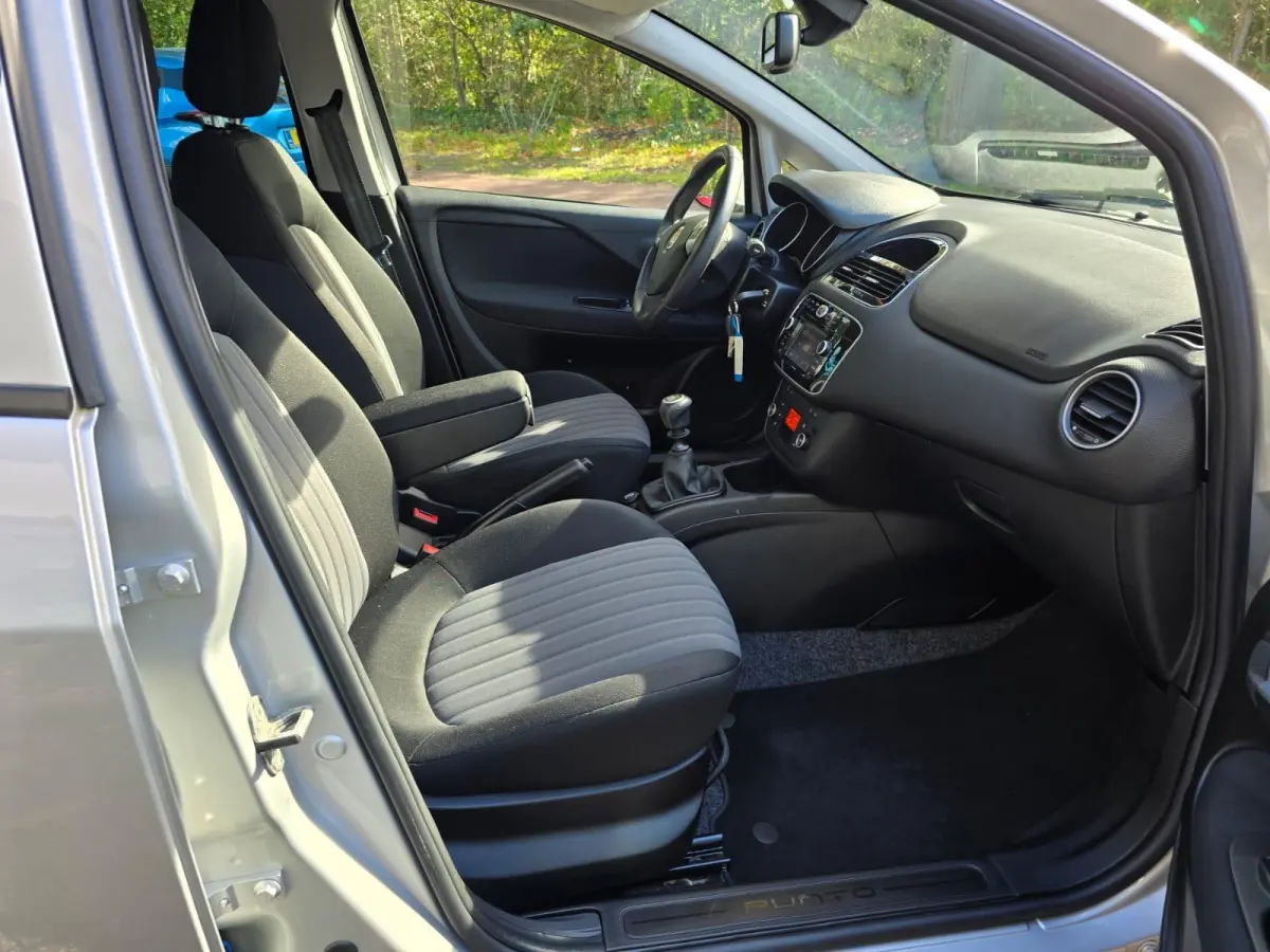 0.9 TwinAir Sempre | 1E EIGENAAR | 3/6 OF 12MND GARANTIE | 22.513 KM | CRUISE | NAVI | AIRCO | LMV |