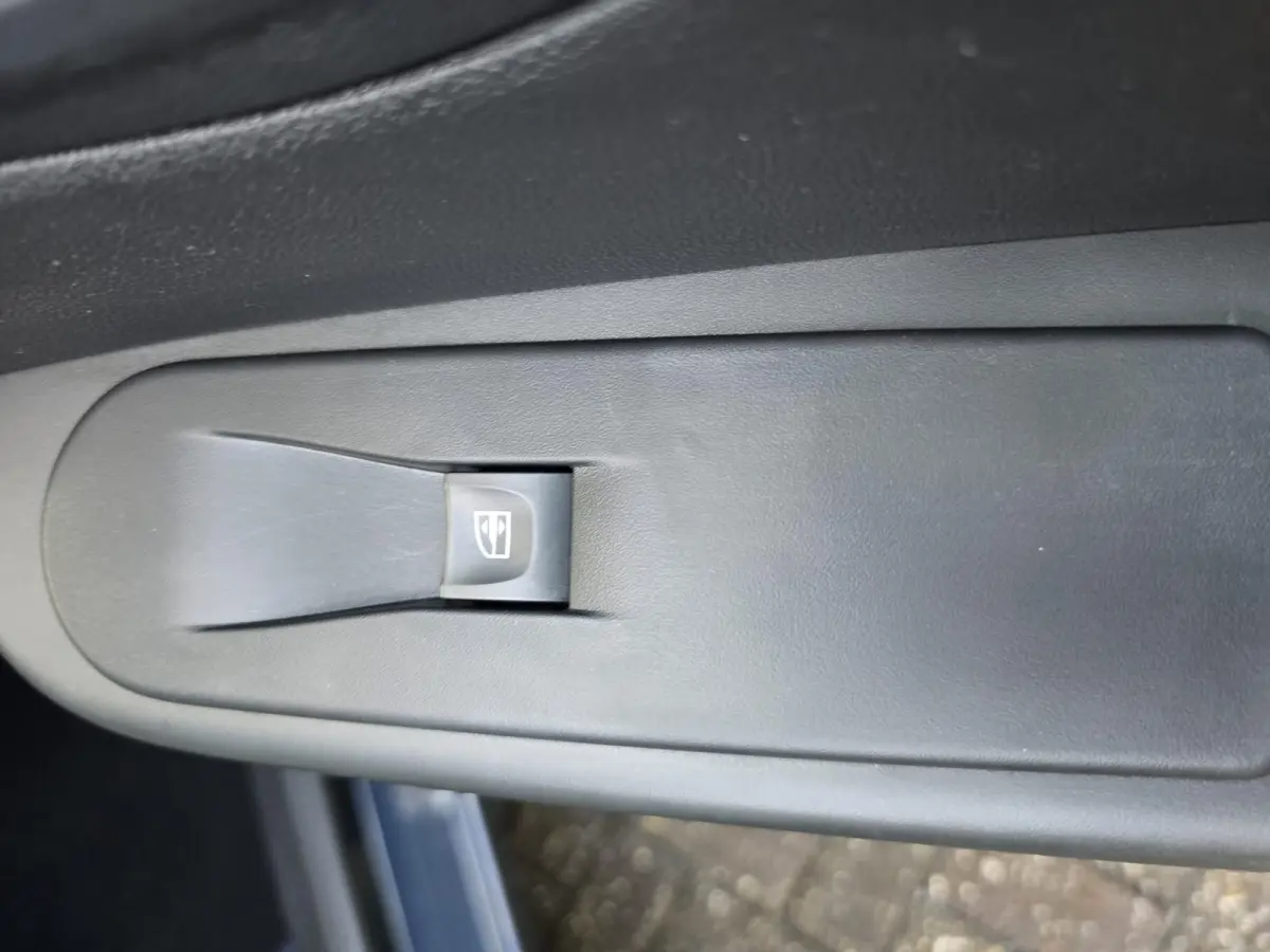 0.9 TCe Expression | 2E EIGENAAR | 12 MND GARANTIE | AIRCO | CRUISE |