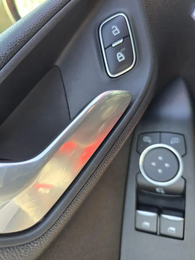 1.0 EcoBoost Titanium | 2E EIGENAAR | 12 MND GARANTIE | NAVI | CRUISE | NL AUTO |