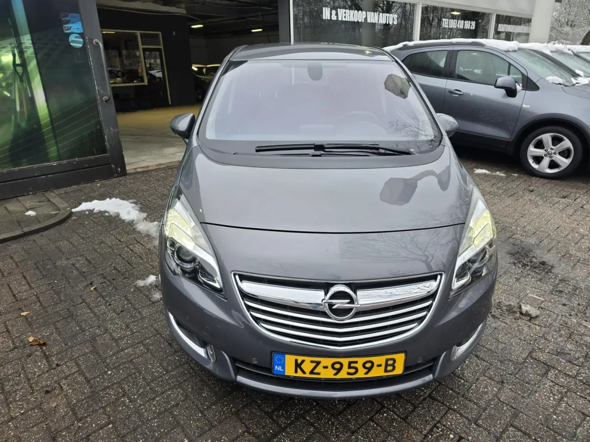 1.4 Turbo Blitz | 2E EIGENAAR | 3/6 OF 12MND GARANTIE | NAVI | LEDER | TREKHAAK |