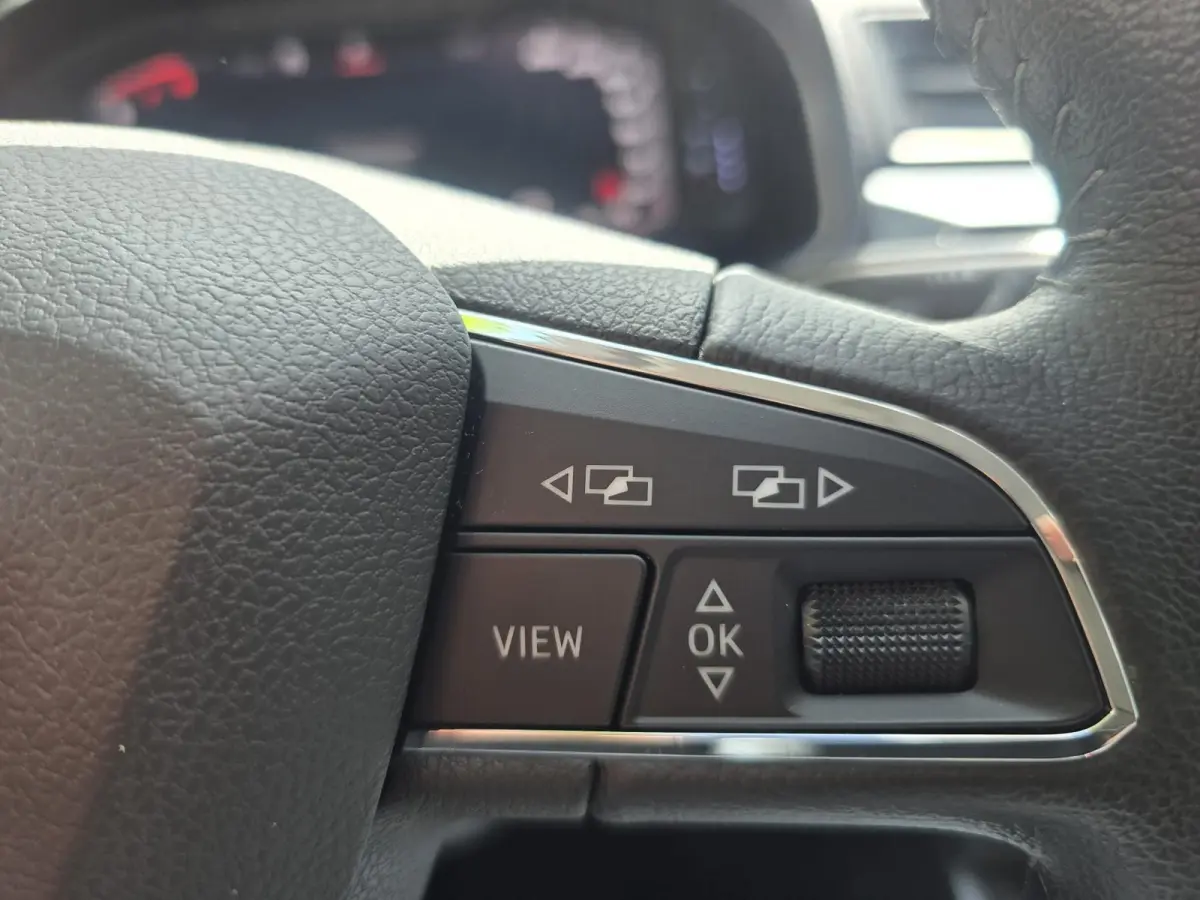 1.0 TSI Style Business Intense | 2E EIGENAAR |3/6 OF 12MND GARANTIE | DIGI COCKPIT | NAVI | ACC | LANE ASSIST |