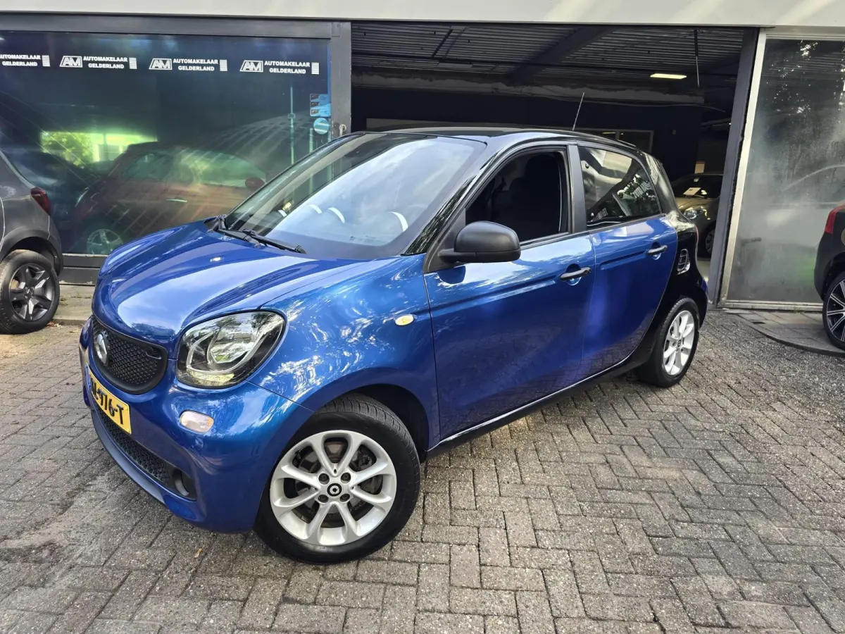 Smart forfour 2017 Benzine Handgeschakeld leasen