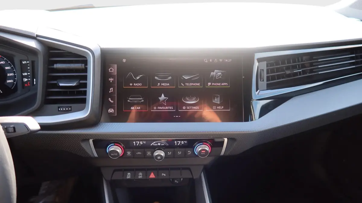 Audi A1 Sportback 25 TFSI Advanced S tronic 2024 Camera LED 17” Keyless CarPlay