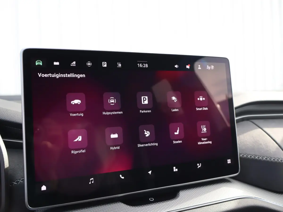 1.5 TSI 204pk PHEV Sportline Business | SoH 100% | Apple Carplay/Android Auto | ACC | Dodehoek Detectie
