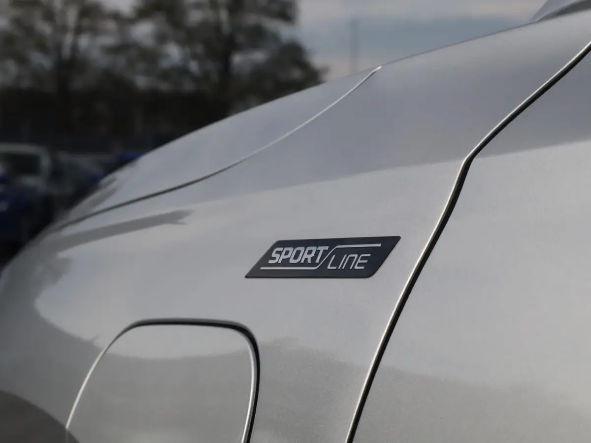 1.5 TSI 204pk PHEV Sportline Business | SoH 100% | Apple Carplay/Android Auto | ACC | Dodehoek Detectie