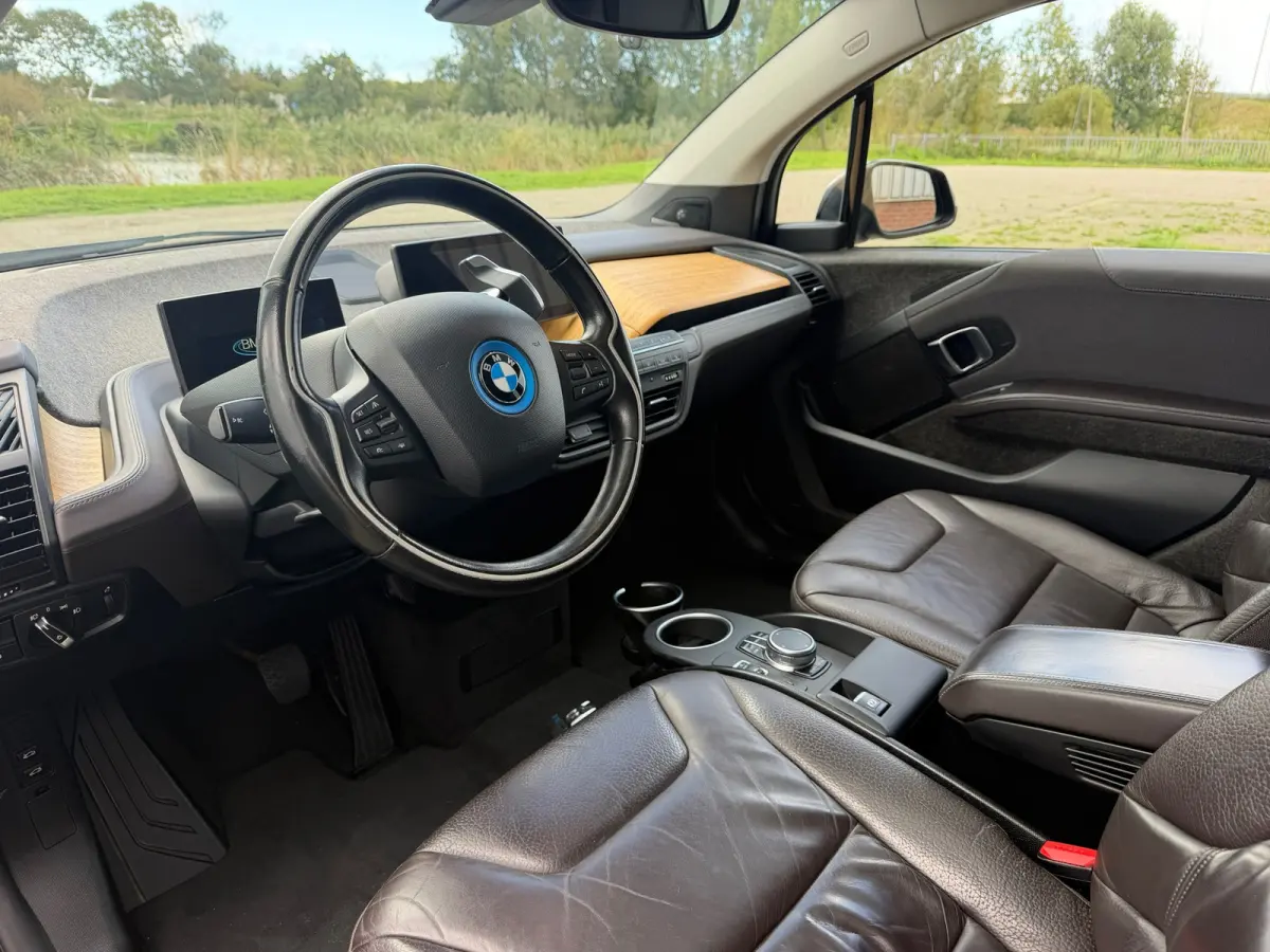 S iPerformance - Fluid Black - Panorama/Camera/Carplay/H.Kardon/W.pomp