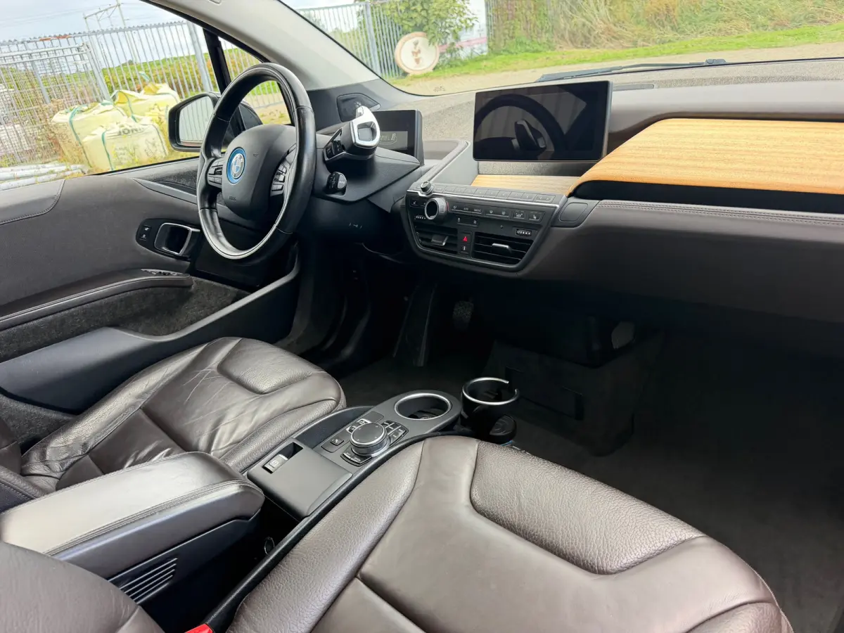 S iPerformance - Fluid Black - Panorama/Camera/Carplay/H.Kardon/W.pomp